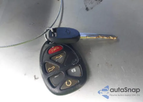 2010 Chevrolet Suburban 1500 Lt1 z USA, uszkodzony, nr VIN 1GNUCJE06AR185442